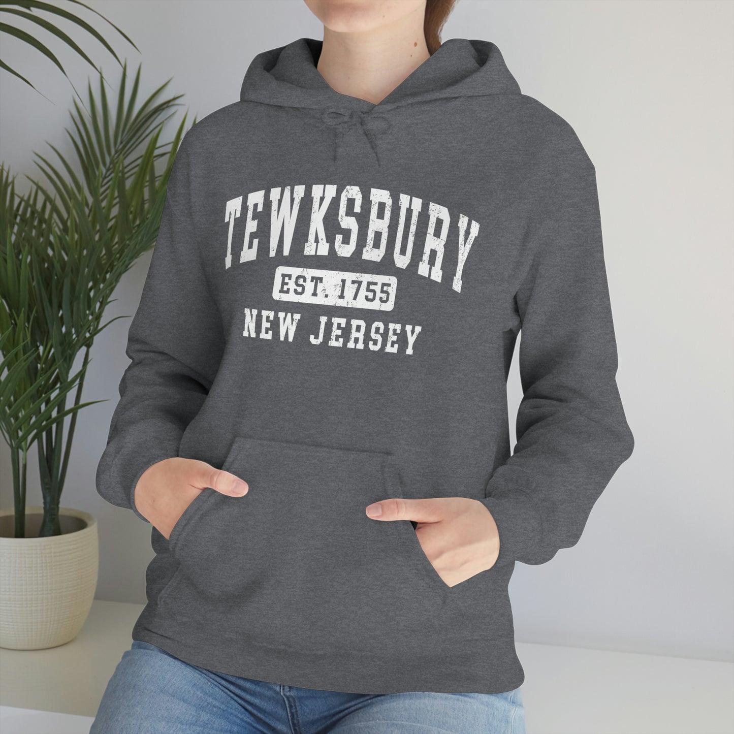 Unisex Heavy Blend™ Hooded Sweatshirt - Tewksbury Classic