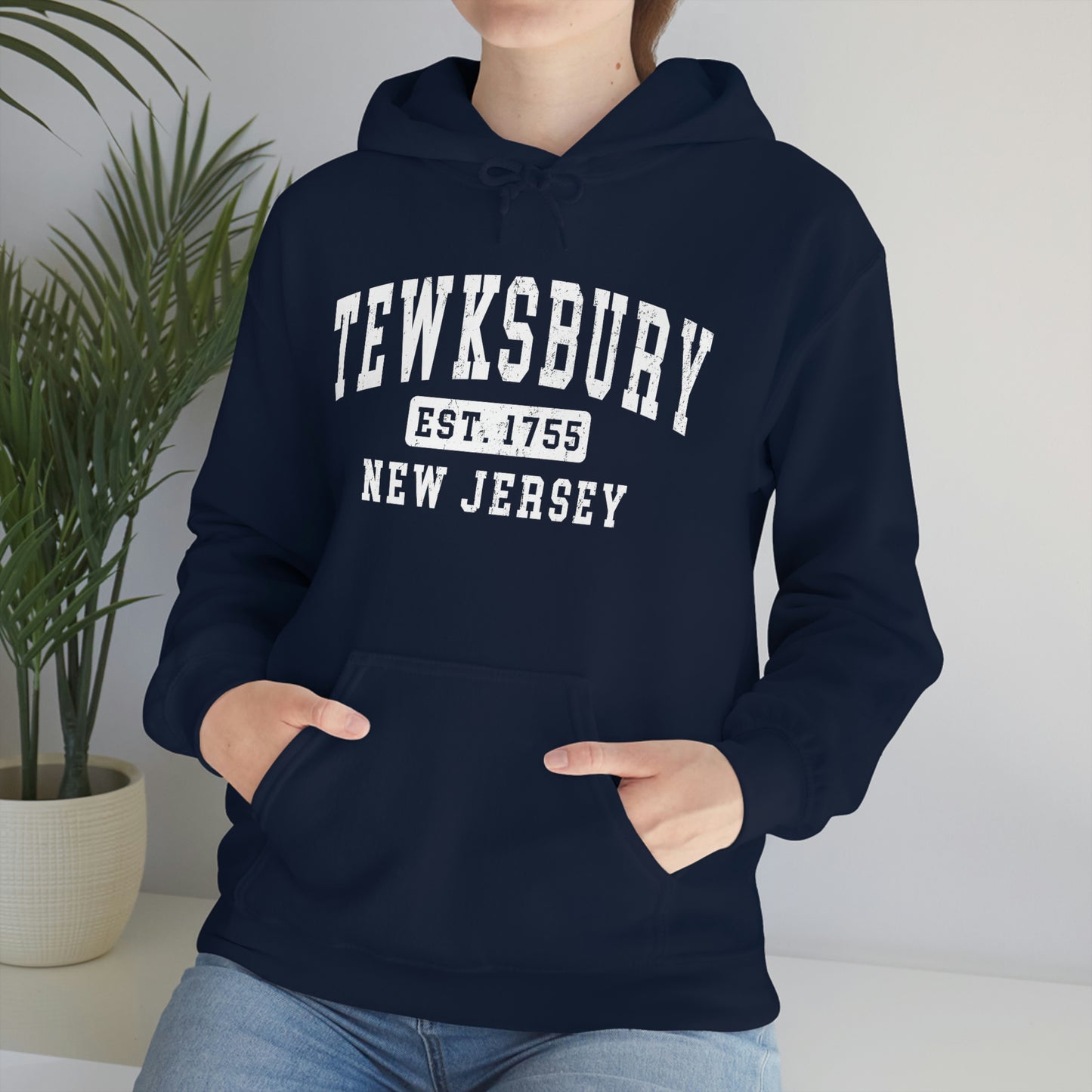 Unisex Heavy Blend™ Hooded Sweatshirt - Tewksbury Classic